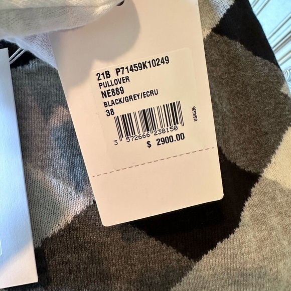 Chanel Argyle Pullover - Picture 9 of 13